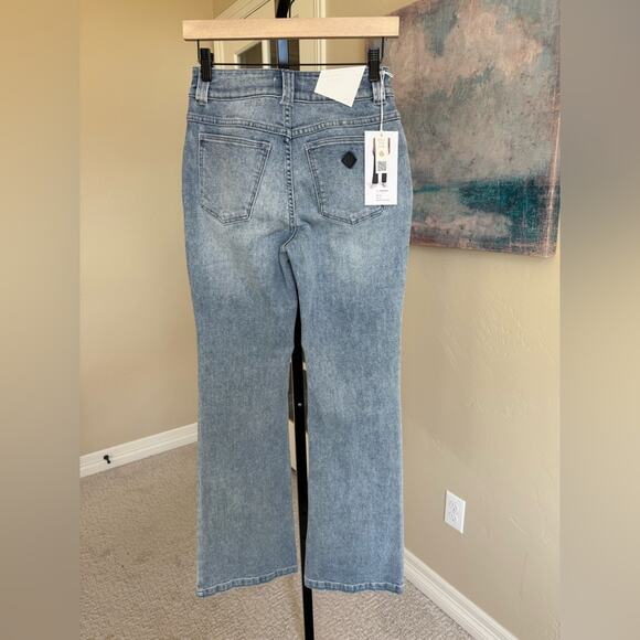 Abrand Jeans 95 Mid Boot Light Vintage Blue Bootcut Denim Womens 26 NWT New - Picture 6 of 8
